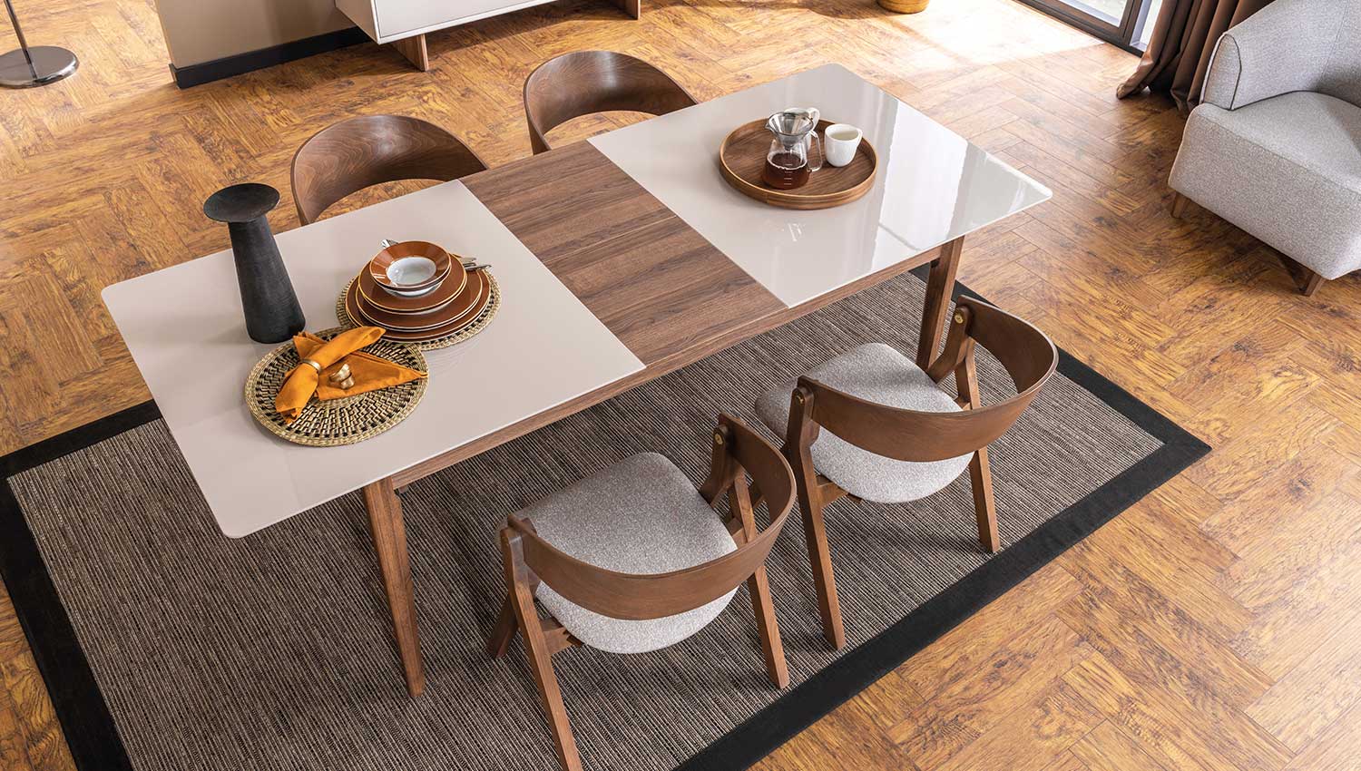 Toscana Yemek Masası